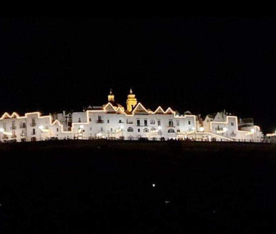 Tra Le Cummerse Locorotondo Bagian luar foto